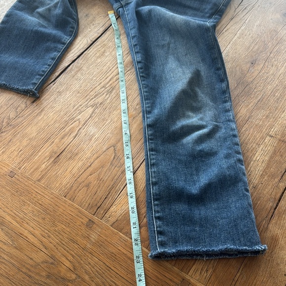 FRAME Le High Straight Jeans with Raw Hem 26 - Picture 6 of 8
